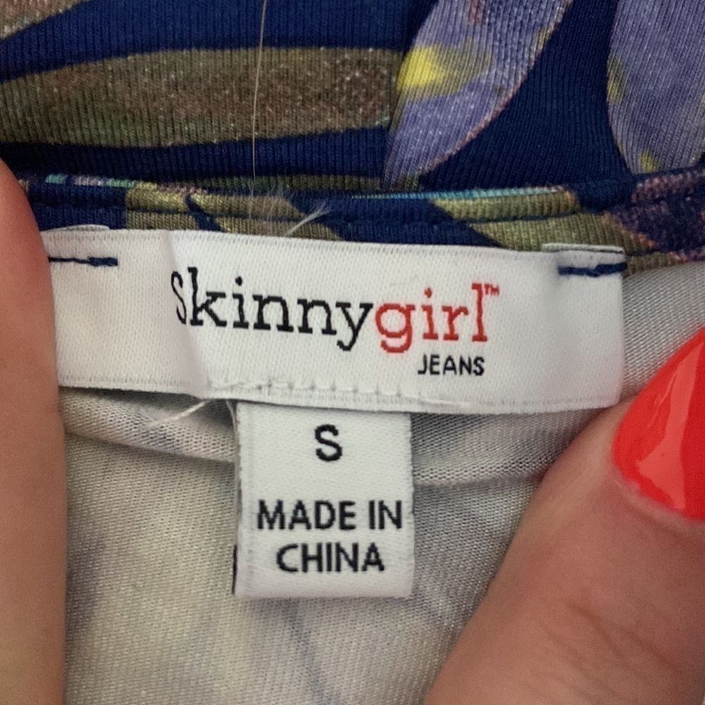 Skinnygirl Miranda Tie-Waist Jumpsuit Exotic Palms - Picture 7 of 8